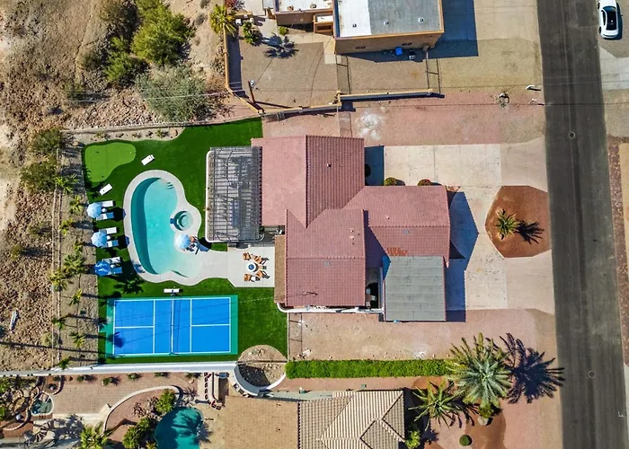 Luxury Tropical Playhouse Golf Pickleball Lake Havasu City