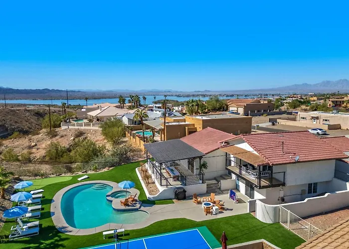 Luxury Tropical Playhouse Golf Pickleball * Lake Havasu City
