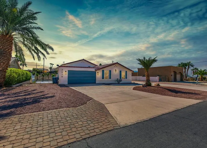 Luxury Tropical Playhouse Golf Pickleball * Lake Havasu City